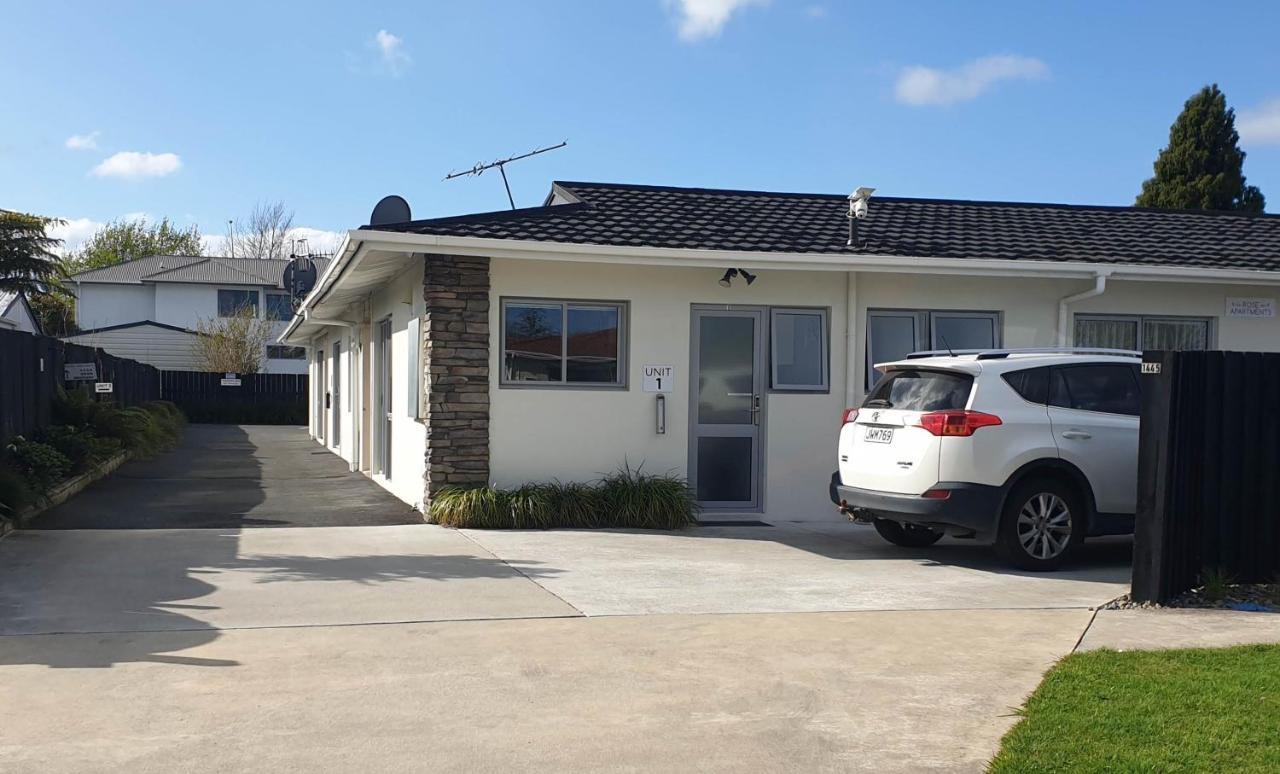 Rose Apartments Unit 6 Central Rotorua-Accommodation & Spa Exteriör bild